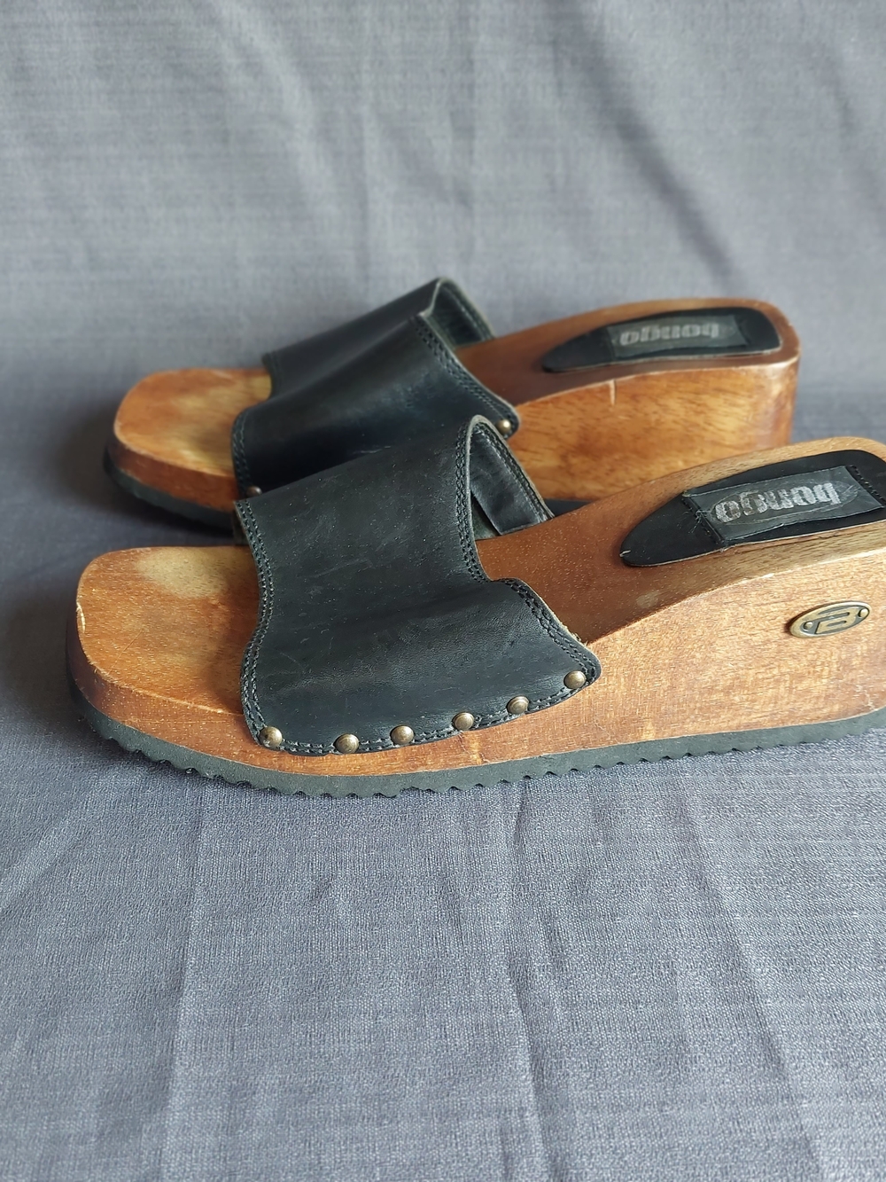 BONGO Black Leather Platform Clogs with Wood-Look Wedge